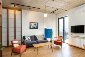Modern 1BR apt w spacious balcony & a bathtub